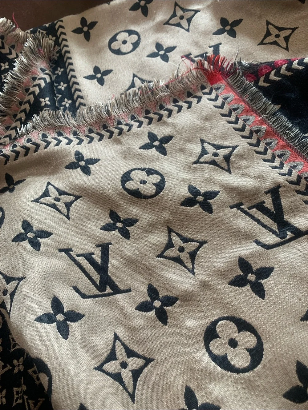 Louis Vuitton Black and Beige Monogram Shawl Scarf